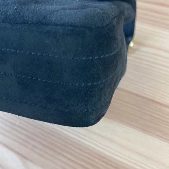 Vintage Black Suède Chanel evening purse - Picture 8 of 13